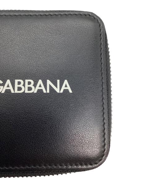 DOLCE & GABBANA（ドルチェ＆ガッバーナ）DOLCE & GABBANA (ドルチェ＆ガッバーナ) 2つ折り財布 ブラックの古着・服飾アイテム