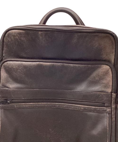 PORTER（ポーター）PORTER (ポーター) アメイズ デイパック ブラウンの古着・服飾アイテム