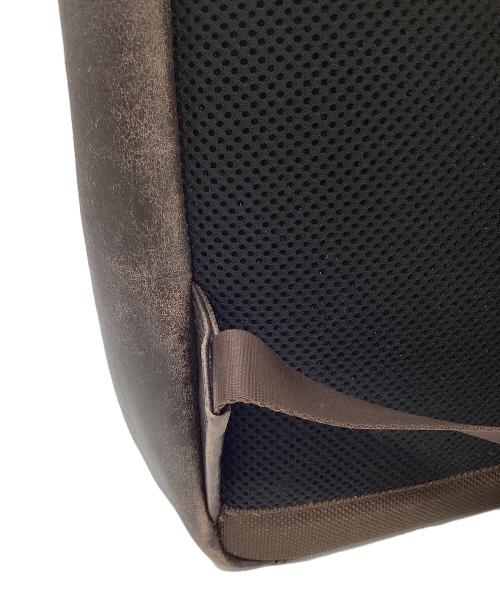 PORTER（ポーター）PORTER (ポーター) アメイズ デイパック ブラウンの古着・服飾アイテム