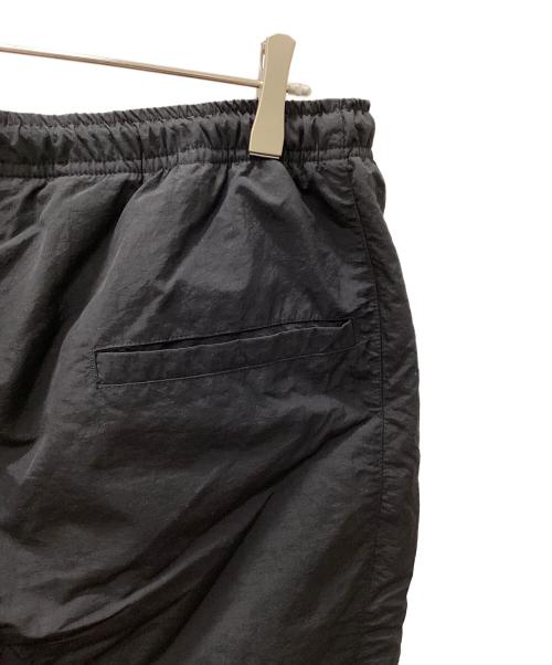 city country city（シティーカントリーシティー）city country city (シティーカントリーシティー) SWITCHING NYLON PADDED PANTS ブラック サイズ:Lの古着・服飾アイテム