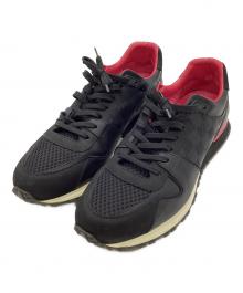 LOUIS VUITTON（ルイ ヴィトン）の古着「ランアウェイ・ライン」｜ブラック