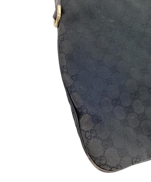 GUCCI（グッチ）GUCCI (グッチ) ワンショルダーバッグ GG ブラックの古着・服飾アイテム