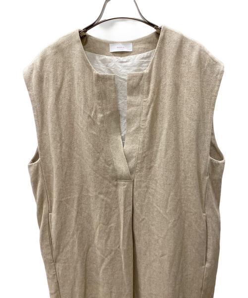 KAGURE（カグレ）kagure (カグレ) ノースリーブワンピース カーキの古着・服飾アイテム