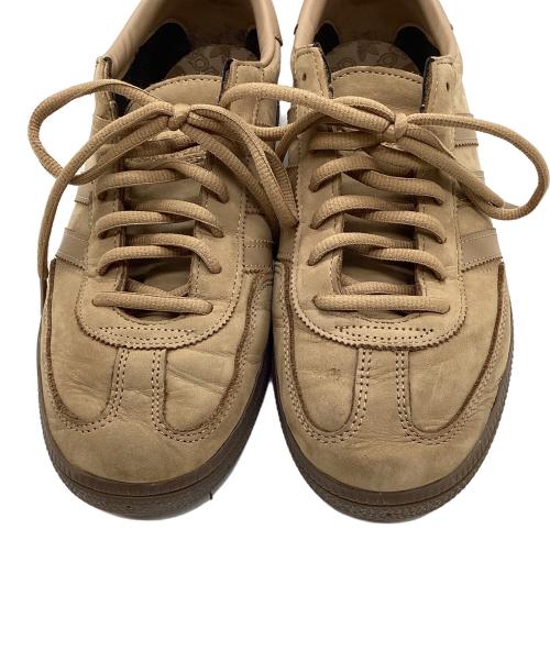 adidas（アディダス）adidas (アディダス) スニーカー ブラウン サイズ:27.5cmの古着・服飾アイテム