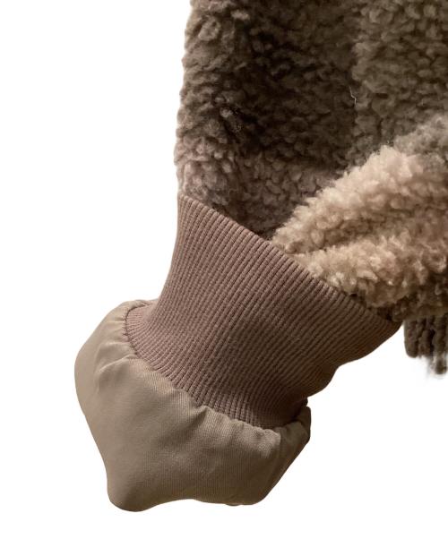 BLUE LABEL CRESTBRIDGE（ブルーレーベルクレストブリッジ）BLUE LABEL CRESTBRIDGE (ブルーレーベルクレストブリッジ) ボアジャケット ピンク サイズ:38の古着・服飾アイテム