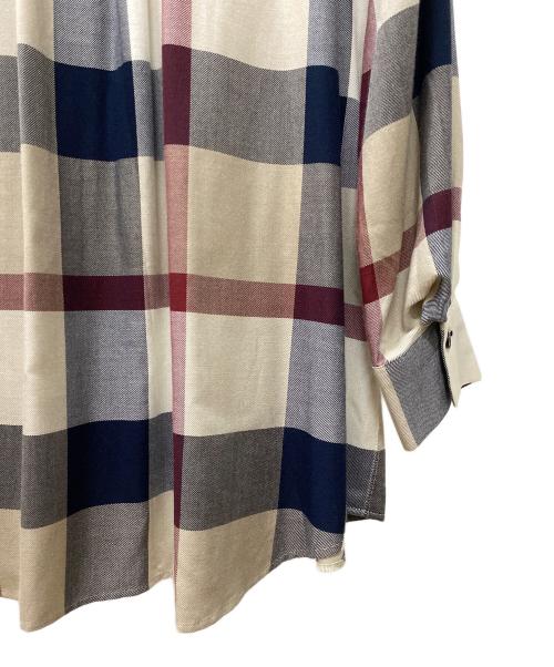 BLUE LABEL CRESTBRIDGE（ブルーレーベルクレストブリッジ）BLUE LABEL CRESTBRIDGE (ブルーレーベルクレストブリッジ) 長袖シャツ ベージュ サイズ:Sの古着・服飾アイテム