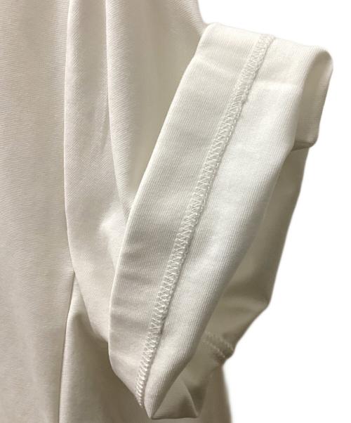 BLUE LABEL CRESTBRIDGE（ブルーレーベルクレストブリッジ）BLUE LABEL CRESTBRIDGE (ブルーレーベルクレストブリッジ) Tシャツ ホワイト×ベージュ サイズ:38の古着・服飾アイテム