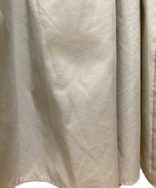 BLUE LABEL CRESTBRIDGE（ブルーレーベルクレストブリッジ）BLUE LABEL CRESTBRIDGE (ブルーレーベルクレストブリッジ) ノースリーブワンピース ベージュ サイズ:Sの古着・服飾アイテム