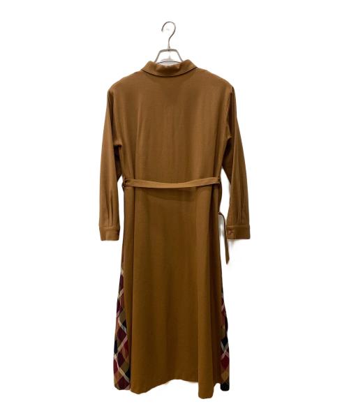 BLUE LABEL CRESTBRIDGE（ブルーレーベルクレストブリッジ）BLUE LABEL CRESTBRIDGE (ブルーレーベルクレストブリッジ) 長袖ワンピース ブラウン サイズ:36の古着・服飾アイテム