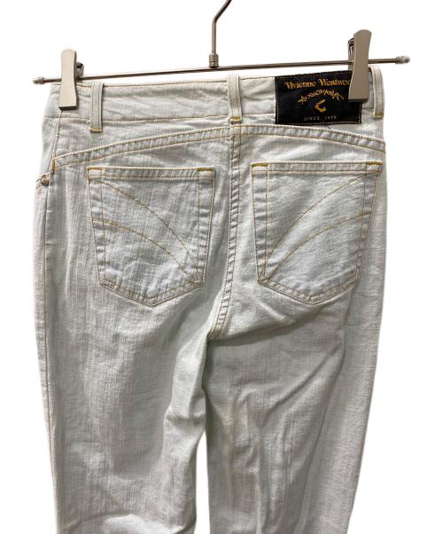 Vivienne Westwood（ヴィヴィアンウエストウッド）Vivienne Westwood (ヴィヴィアンウエストウッド) Anglomania (アングロマニア) デニムパンツ ライトグレー サイズ:26の古着・服飾アイテム