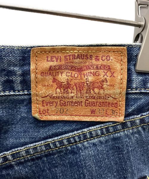 LEVI'S（リーバイス）LEVI'S (リーバイス) デニムパンツ ブルー サイズ:81cmの古着・服飾アイテム