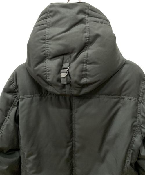 KATHARINE HAMNETT（キャサリンハムネット）KATHARINE HAMNETT (キャサリンハムネット) ダウンジャケット オリーブ サイズ:Lの古着・服飾アイテム