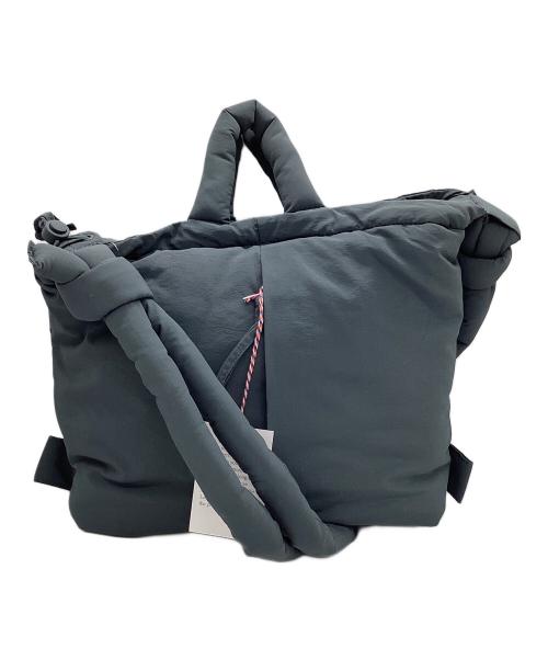 olend（オレンド）olend (オレンド) ONAソフトバッグ グリーン 未使用品の古着・服飾アイテム