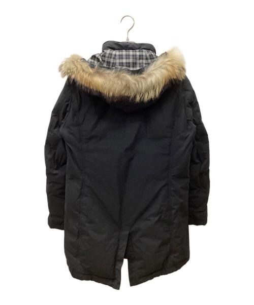 BURBERRY BLACK LABEL（バーバリーブラックレーベル）BURBERRY BLACK LABEL (バーバリーブラックレーベル) ファー付ダウンジャケット ブラック サイズ:Lの古着・服飾アイテム