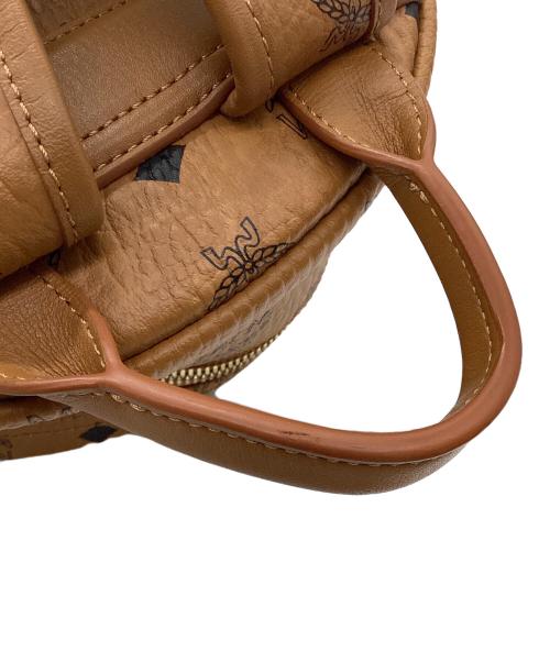 MCM（エムシーエム）MCM (エムシーエム) Stark サイドスタッズ バックパック ブラウンの古着・服飾アイテム