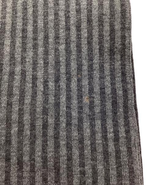 FENDI（フェンディ）FENDI (フェンディ) マフラー グレー×ブラックの古着・服飾アイテム