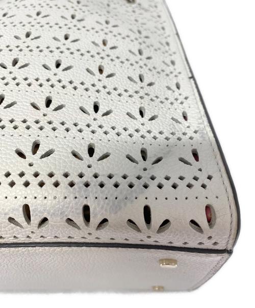 Kate Spade（ケイトスペード）Kate Spade (ケイトスペード) ハンドバッグ ホワイト×ピンクの古着・服飾アイテム