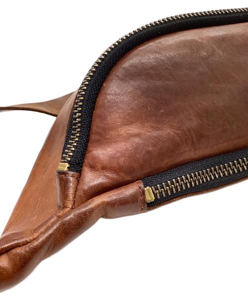 RYU（リュウ）RYU (リュウ) ウエストバッグ ブラウンの古着・服飾アイテム