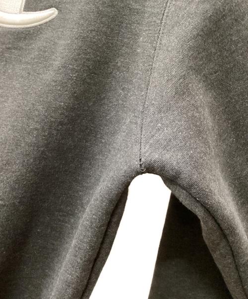 Champion（チャンピオン）Champion (チャンピオン) プルオーバーパーカー チャコールグレー サイズ:Mの古着・服飾アイテム