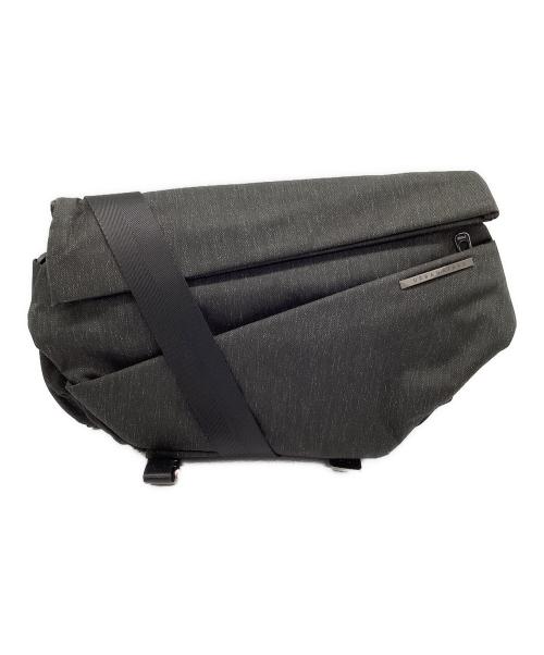 urbanature（アーバンネイチャー）urbanature (アーバンネイチャー) クロスボディバッグの古着・服飾アイテム