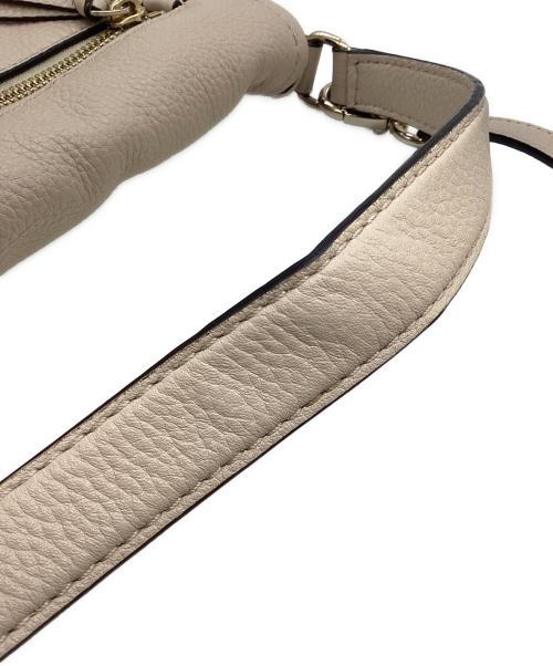 Kate Spade（ケイトスペード）Kate Spade (ケイトスペード) 2WAYバッグ ベージュの古着・服飾アイテム