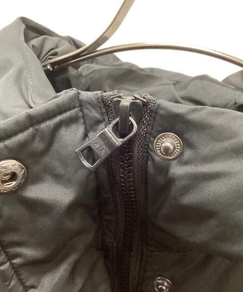 ARMANI EXCHANGE（アルマーニ エクスチェンジ）ARMANI EXCHANGE (アルマーニ エクスチェンジ) サークルロゴパファーコート ブラック サイズ:Sの古着・服飾アイテム