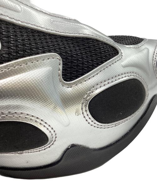 NIKE（ナイキ）NIKE (ナイキ) スニーカー ブラック×シルバー サイズ:28.5cmの古着・服飾アイテム