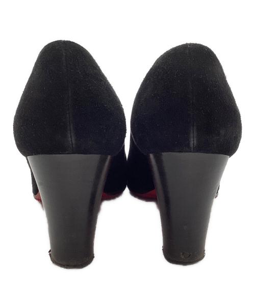Christian Louboutin（クリスチャン・ルブタン）Christian Louboutin (クリスチャン・ルブタン) スウェードパンプス ブラック サイズ:38の古着・服飾アイテム
