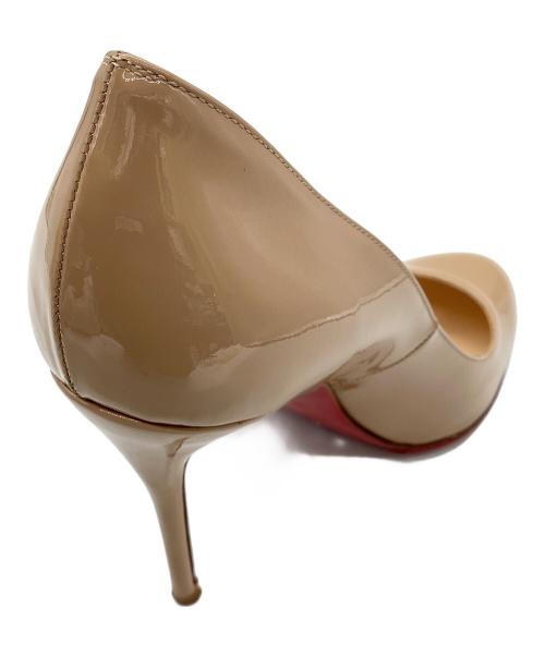 Christian Louboutin（クリスチャン・ルブタン）Christian Louboutin (クリスチャン・ルブタン) パンプス ベージュ サイズ:37.5の古着・服飾アイテム