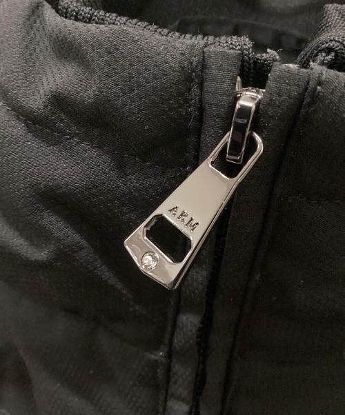 AKM（エーケーエム）AKM (エーケーエム) スタンドネックレイヤード ブラック サイズ:Sの古着・服飾アイテム