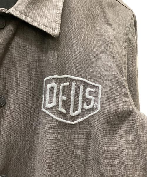 DEUS EX MACHINA（デウス エクス マキナ）DEUS EX MACHINA (デウス エクス マキナ) DEUS EX MACHINA コーチジャケット グレー サイズ:Sの古着・服飾アイテム