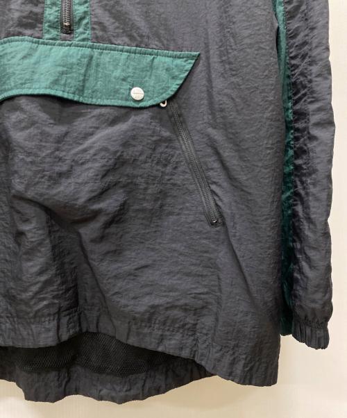 NIKE（ナイキ）NIKE (ナイキ) ハーフジップアノラックパーカー ブラック×グリーン サイズ:Mの古着・服飾アイテム