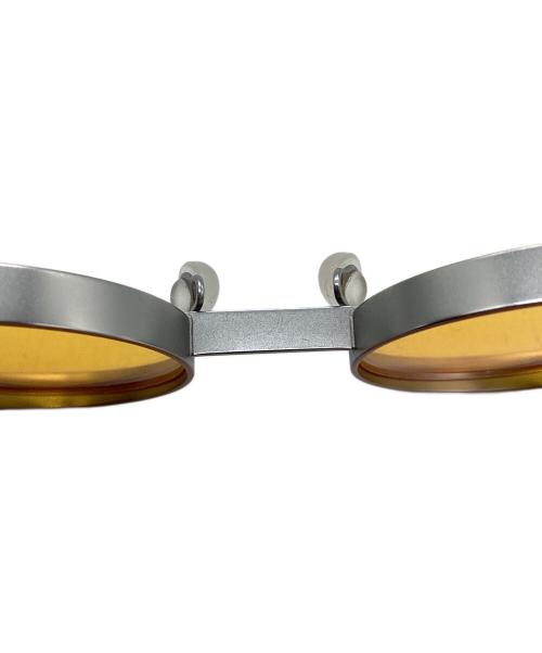 ASSEMBLEDISASSEMBLE（アセンブルディスアセンブル）ASSEMBLEDISASSEMBLE (アセンブルディスアセンブル) TWO FACE サングラス イエロー サイズ: 44□21 151の古着・服飾アイテム