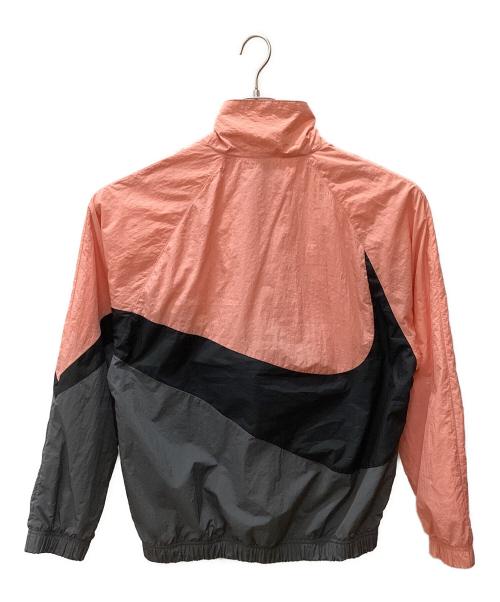 NIKE（ナイキ）NIKE (ナイキ) ビッグスウッシュウーブンジャケット グレー×ピンク サイズ:Mの古着・服飾アイテム