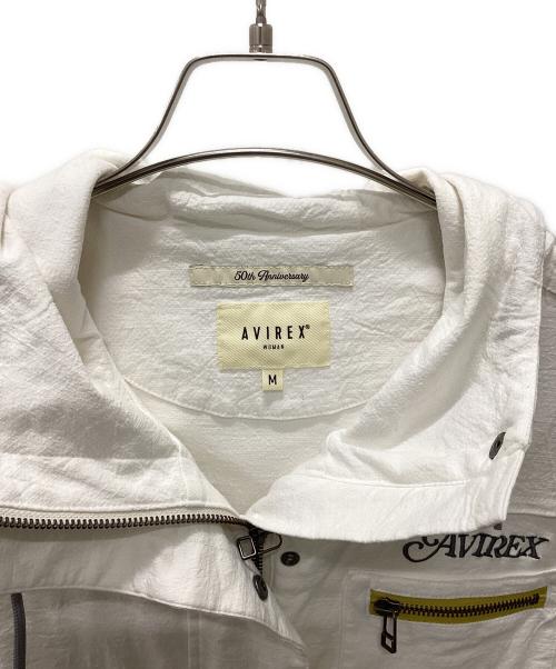 AVIREX（アヴィレックス）AVIREX (アヴィレックス) カラージップジャケット ホワイト サイズ:Mの古着・服飾アイテム
