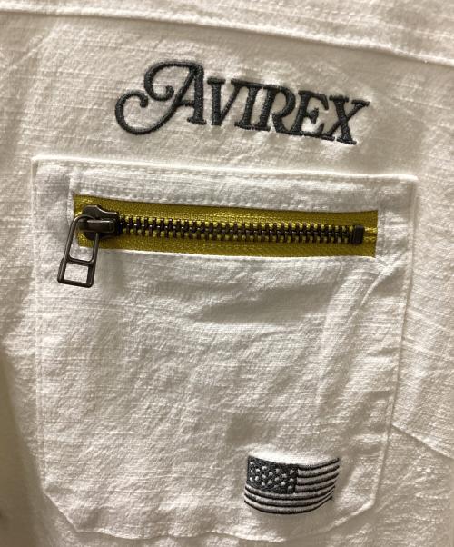 AVIREX（アヴィレックス）AVIREX (アヴィレックス) カラージップジャケット ホワイト サイズ:Mの古着・服飾アイテム