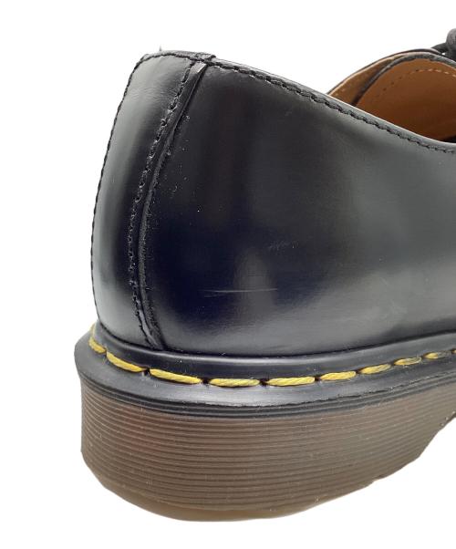 Dr.Martens（ドクターマーチン）Dr.Martens (ドクターマーチン) 3ホールシューズ ブラック サイズ:UK 9の古着・服飾アイテム