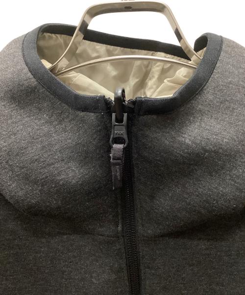 THE NORTH FACE（ザ ノース フェイス）THE NORTH FACE (ザ ノース フェイス) リバーシブル テック エアー ジップアップジャケット グレー サイズ:XLの古着・服飾アイテム