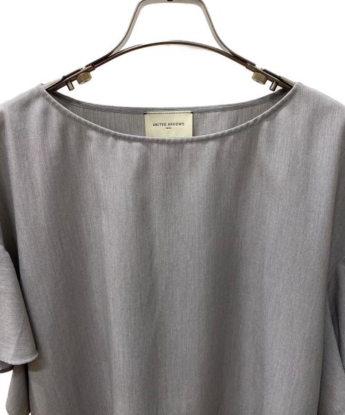 UNITED ARROWS TOKYO（ユナイテッドアローズトウキョウ）UNITED ARROWS TOKYO (ユナイテッドアローズトウキョウ) 半袖ブラウス グレー サイズ:36の古着・服飾アイテム