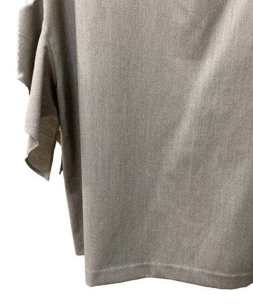 UNITED ARROWS TOKYO（ユナイテッドアローズトウキョウ）UNITED ARROWS TOKYO (ユナイテッドアローズトウキョウ) 半袖ブラウス グレー サイズ:36の古着・服飾アイテム