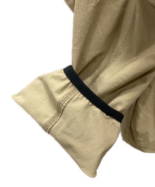NIKE（ナイキ）NIKE (ナイキ) テックウィンドランナー カーキ×ブラック サイズ:XLの古着・服飾アイテム