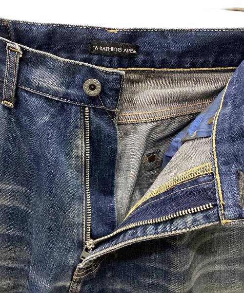 A BATHING APE（アベイシングエイプ）A BATHING APE (ア ベイシング エイプ) A BATHING APE デニムパンツ インディゴ サイズ:Lの古着・服飾アイテム