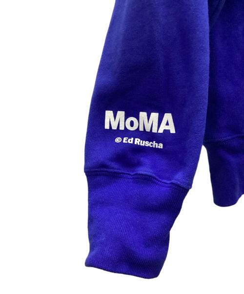 Champion（チャンピオン）Champion (チャンピオン) MoMA (モマ) ED RUSCHA OOF REVERSE WEAVE フーディー ブルー×イエロー サイズ:X-LARGEの古着・服飾アイテム