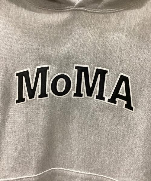 Champion（チャンピオン）Champion (チャンピオン) MoMA (モマ) REVERSE WEAVE グレー サイズ:LARGEの古着・服飾アイテム