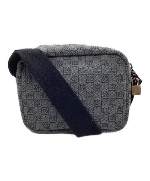 JORDAN（ジョーダン）JORDAN (ジョーダン) MONOGRAM MINI MESSENGER BAG グレー×ブラックの古着・服飾アイテム