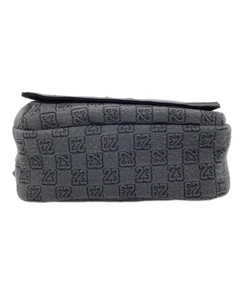JORDAN（ジョーダン）JORDAN (ジョーダン) MONOGRAM MINI MESSENGER BAG グレー×ブラックの古着・服飾アイテム
