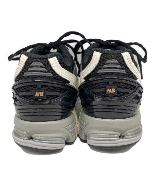 NEW BALANCE（ニューバランス）NEW BALANCE (ニューバランス) U1906NC ホワイト×ブラック サイズ:27cmの古着・服飾アイテム