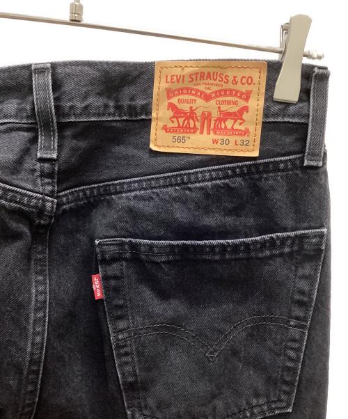 LEVI'S（リーバイス）LEVI'S (リーバイス) LEVI'S 565デニムパンツ ブラック サイズ:W30×L32の古着・服飾アイテム