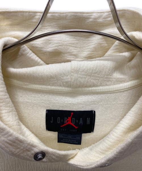 JORDAN（ジョーダン）JORDAN (ジョーダン) A Ma Maniere (ア・マ・マニエール) JORDAN A Ma Maniere プルオーバーパーカー アイボリー サイズ:XXLの古着・服飾アイテム