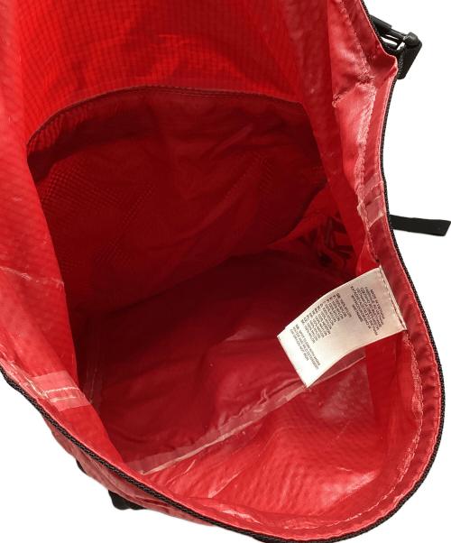 THE NORTH FACE（ザ ノース フェイス）THE NORTH FACE (ザ ノース フェイス) Supreme (シュプリーム) WATERPROOF BACKPACK レッドの古着・服飾アイテム